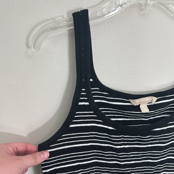 Banana Republic Blue Fitted striped Tank Top - Picture 3 of 4